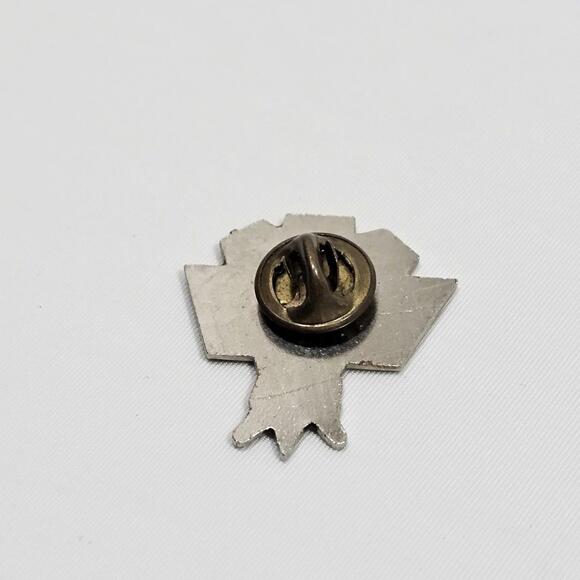 Vintage US Military Army Colonial Minuteman Hat Lapel Pin - Picture 3 of 3